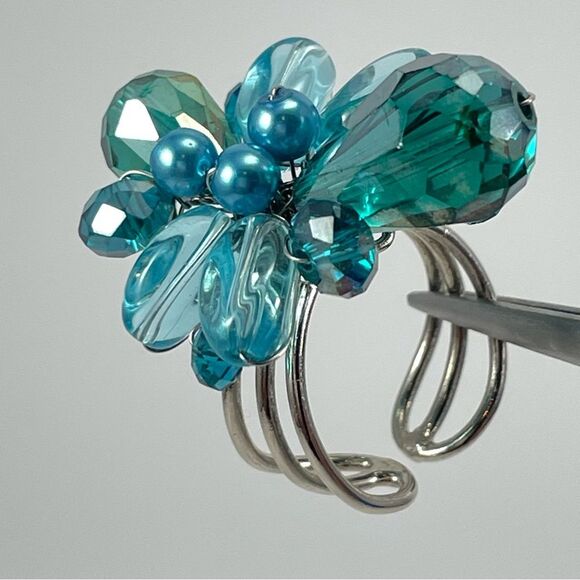 Beautiful Ring Unsigned Blue Glass Artisan Adjustable Silver Tone Statement - Picture 1 of 6